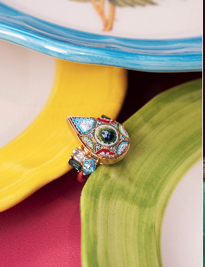 Anillo de micromosaico entre formas esmaltadas